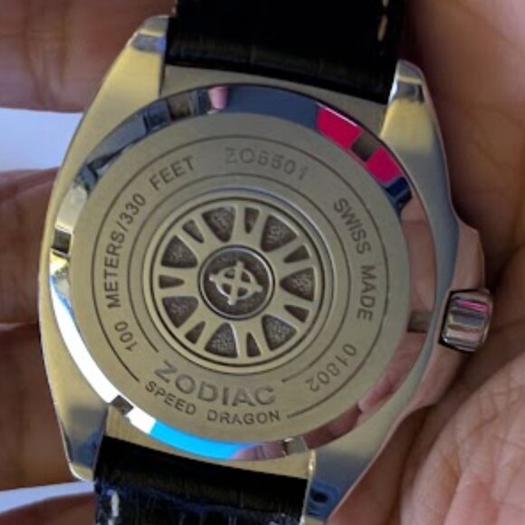 ZODIAC SPEED DRAGON W/R 100M SWISS MADE W/ Day & Date - Picture 4 of 10